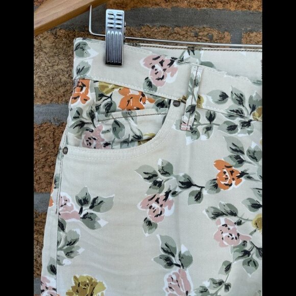 Citizens of Humanity Jeans - "Mandy" 28 - Picture 2 of 14